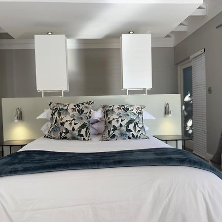 Serene Place Guest House & Conference Venue Affordable Luxury With Backup Power Roodepoort Kültér fotó